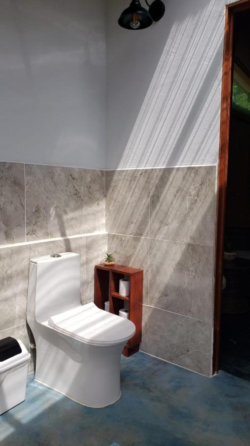 Cabina Brisa Escondida - Walking Distance From River Savegre Esterno foto